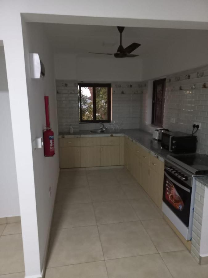 E&E Self Catering Hotell Beau Vallon  Eksteriør bilde